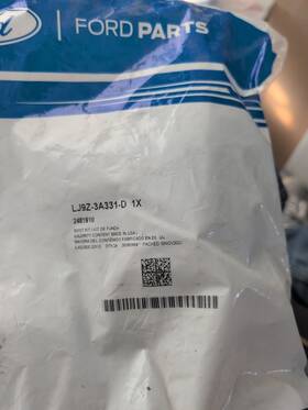 Lj9z-3a331-d Ford New Genuine Oem Boot Kit