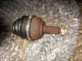 Honda 447-58773 Shaft Front Axle Station Wgn 4wd Center Manual Fits 88-91 Civic 33109