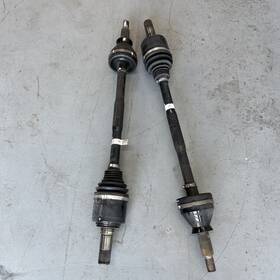 06700054540 Maserati 14-18 Ghibli Rwd Cv Axle Pair Set Left Right Oem 2wd