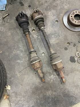 B2cv725 Nissan 95-98 240sx S14 Oem Rear Cv Shaft Axles Pair Left/right And Bolts