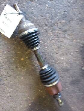 447-50779 Saab Axle Shaft Front Outer Shafts 4 Cylinder Fits 08-11 9-3 828828
