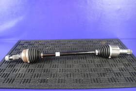 1044161-00-d Tesla 104416100d 17-19 Model 3 Rear Left Right 25mm Axle Shaft Half