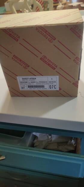 Toyota 04427-47054 Front Drive Shaft Boot Kit 2005-2009 Prius